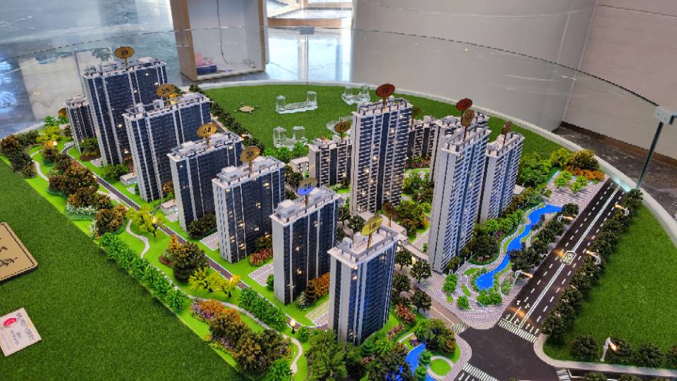 毛坯3室2廳2衛(wèi)108m2 124㎡  129㎡  135㎡  價(jià)格可議