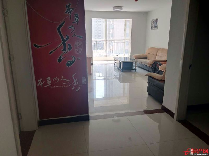 大同天下桂香苑出租，簡(jiǎn)單裝修，隨時(shí)看房