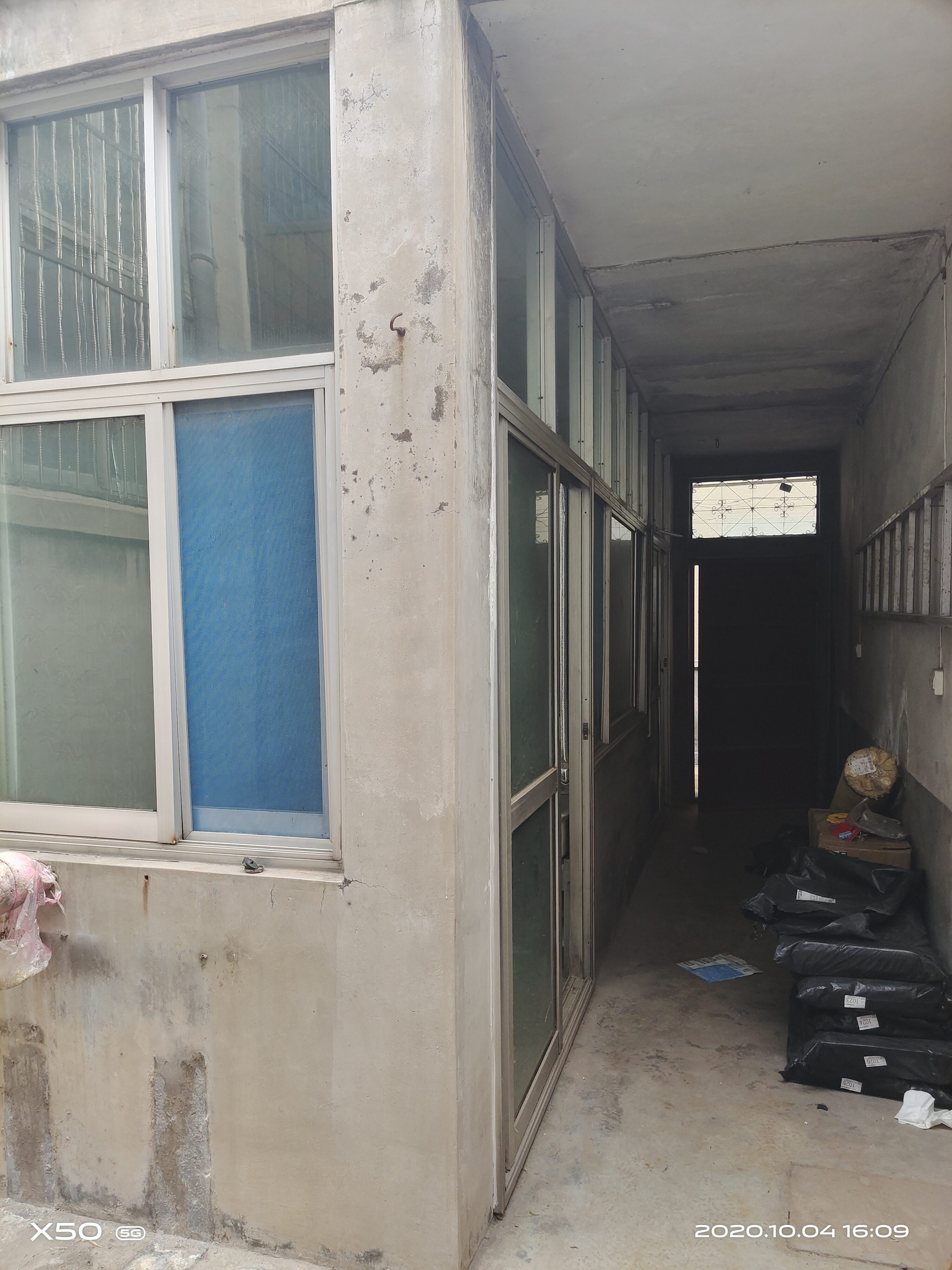 北辛學區(qū)房農業(yè)銀行總行獨院