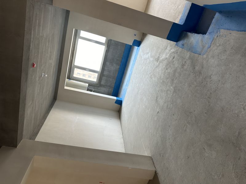 城西學(xué)區(qū)房毛坯2室1廳1衛(wèi)86m235萬元跳樓價